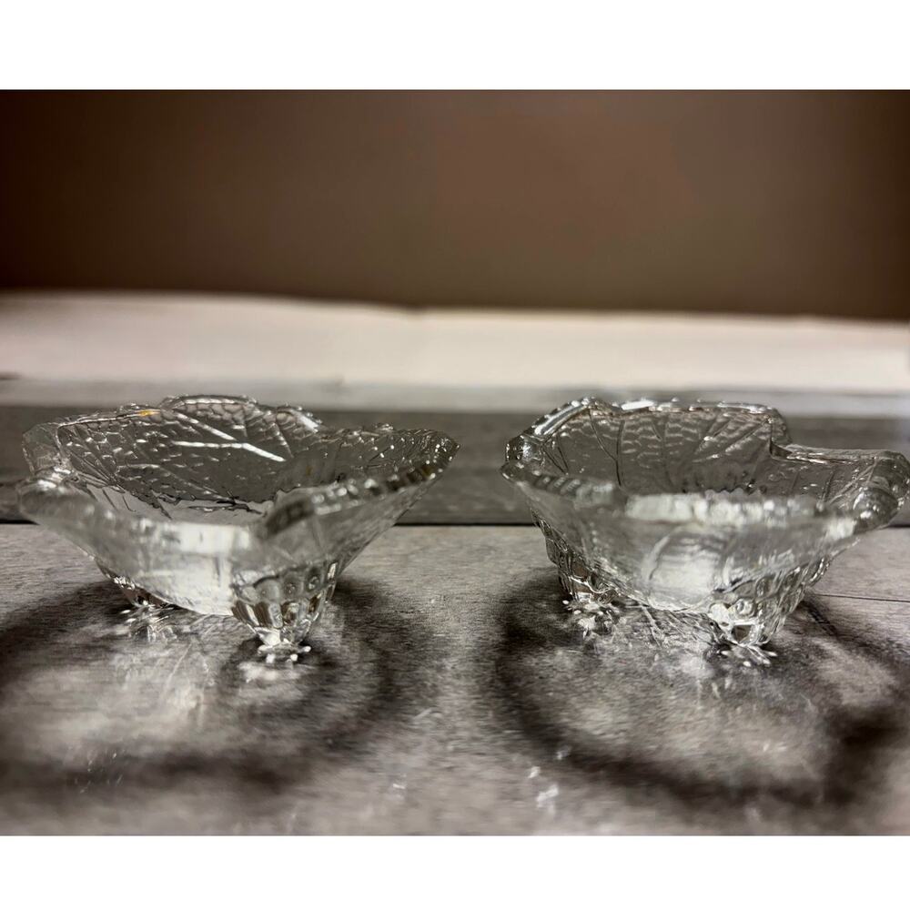 SET OF 2 FOSTORIA CLEAR GLASS MAPLE LEAF SALT DIP CELLARS 2”Wx1”H Collectible!!!